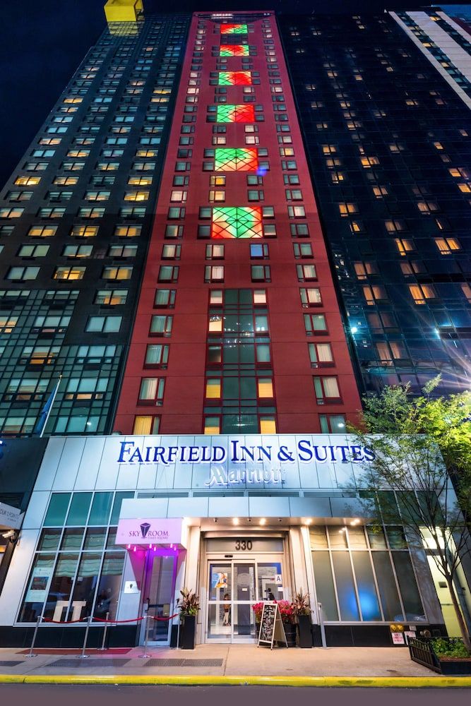 Fairfield Inn by Marriott New York Manhattan/Times Square 1