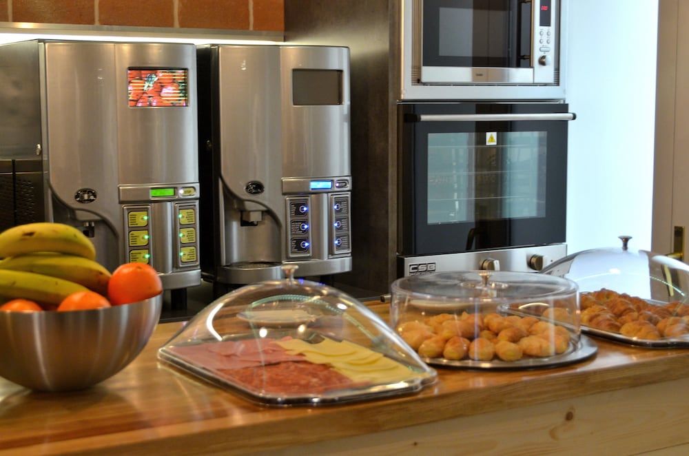 Far Home Atocha 3 Far Home Atocha 3