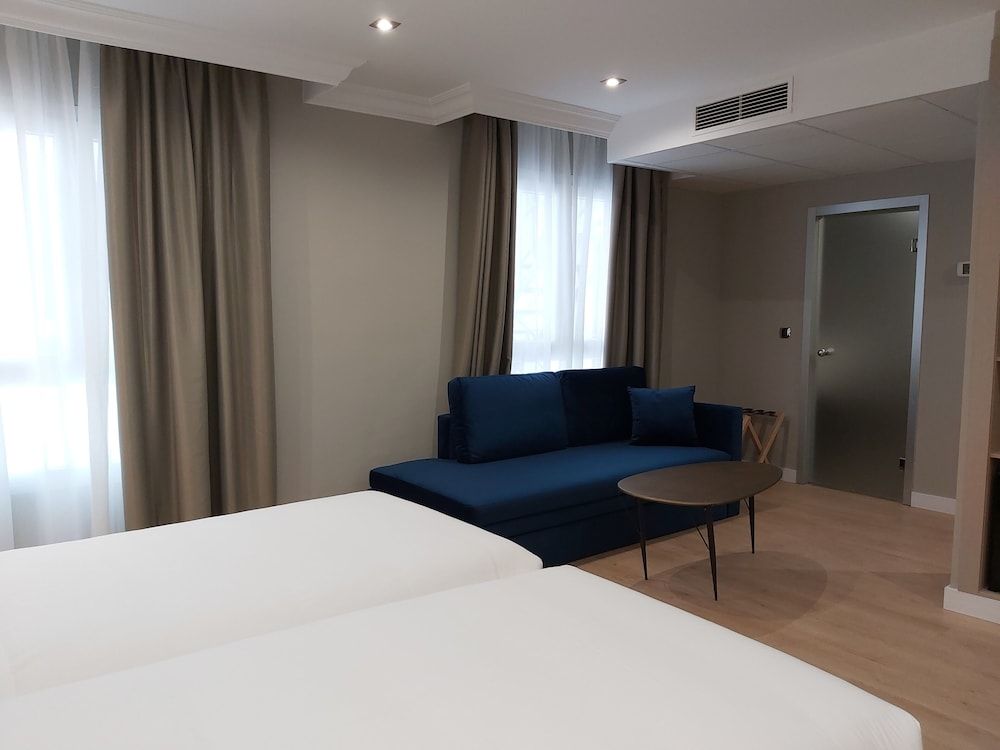 Hotel Oca Burgos Centro 3