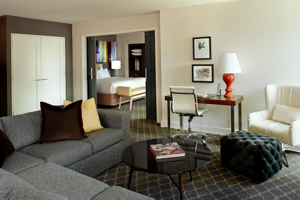 Fifty Hotel & Suites by Affinia 1