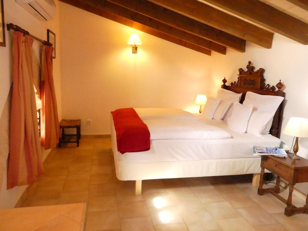 Finca Hotel Can Estades 2 Finca Hotel Can Estades 2