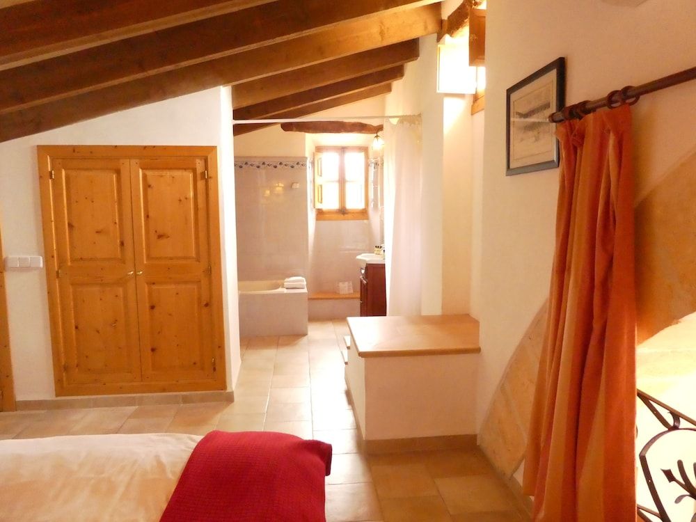 Finca Hotel Can Estades 3 Finca Hotel Can Estades 3