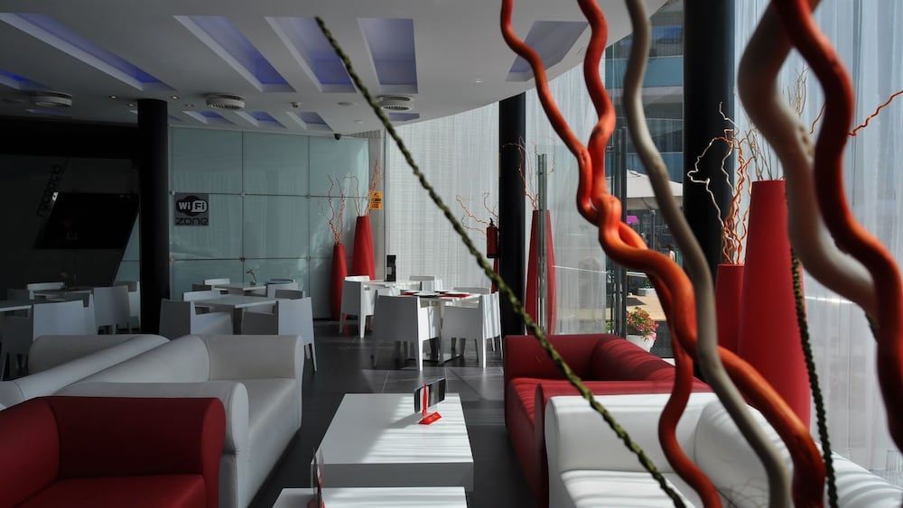 Apolo Suites Rentalmar 3