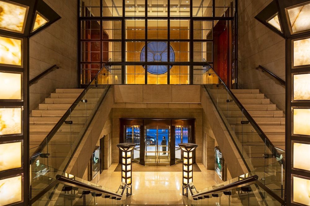 Four Seasons Hotel New York 3