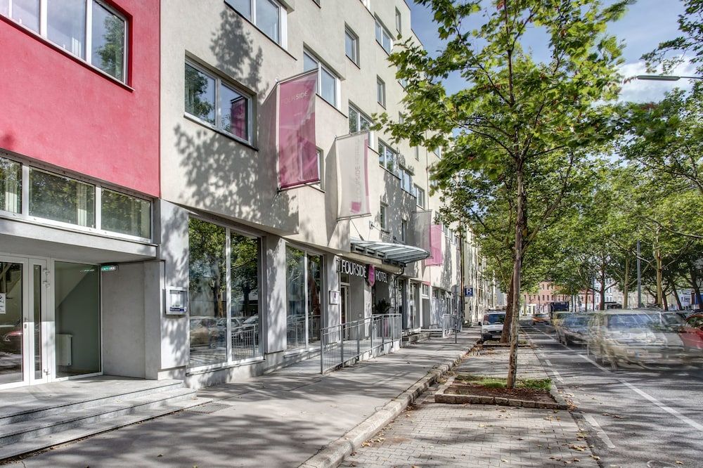 Fourside Hotel & Suites Vienna 1