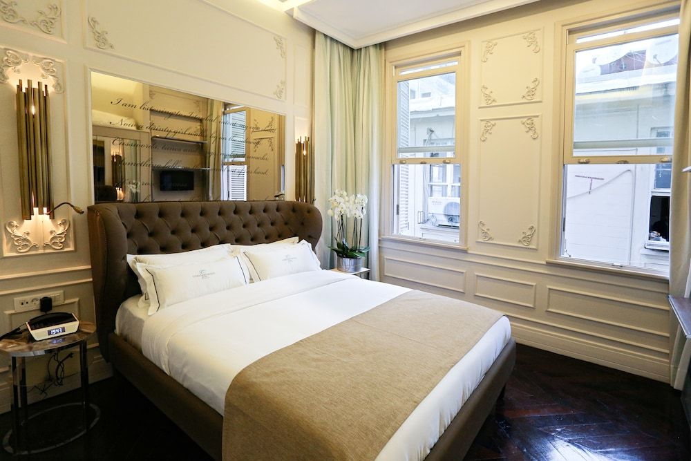 Fuga Hotel Constantinidis 1