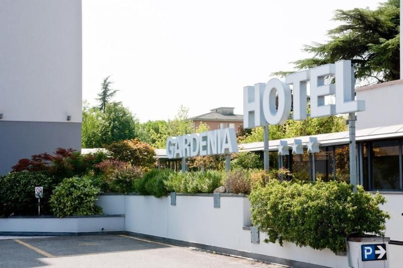 Gardenia 3 Gardenia 3