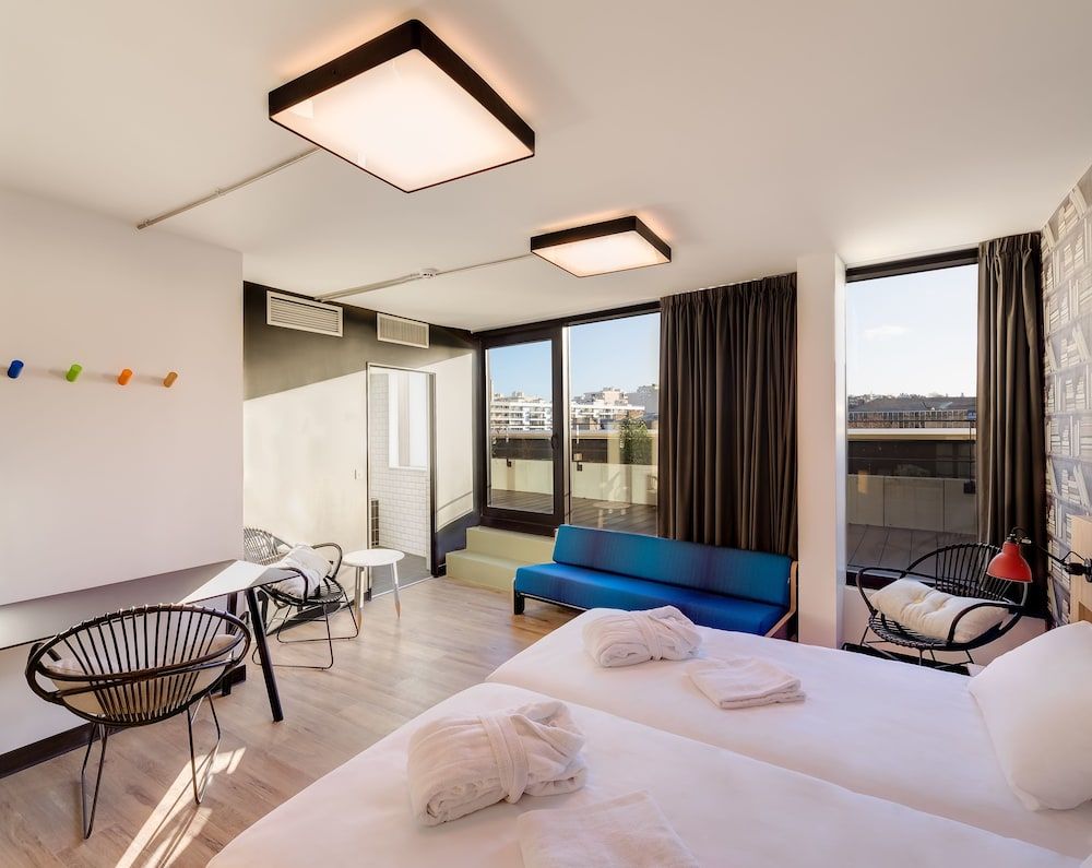 Generator Hostels Paris 1