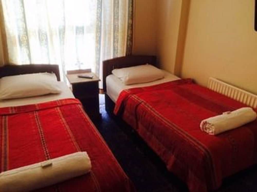 Golden Star Hotel 1 Golden Star Hotel 1
