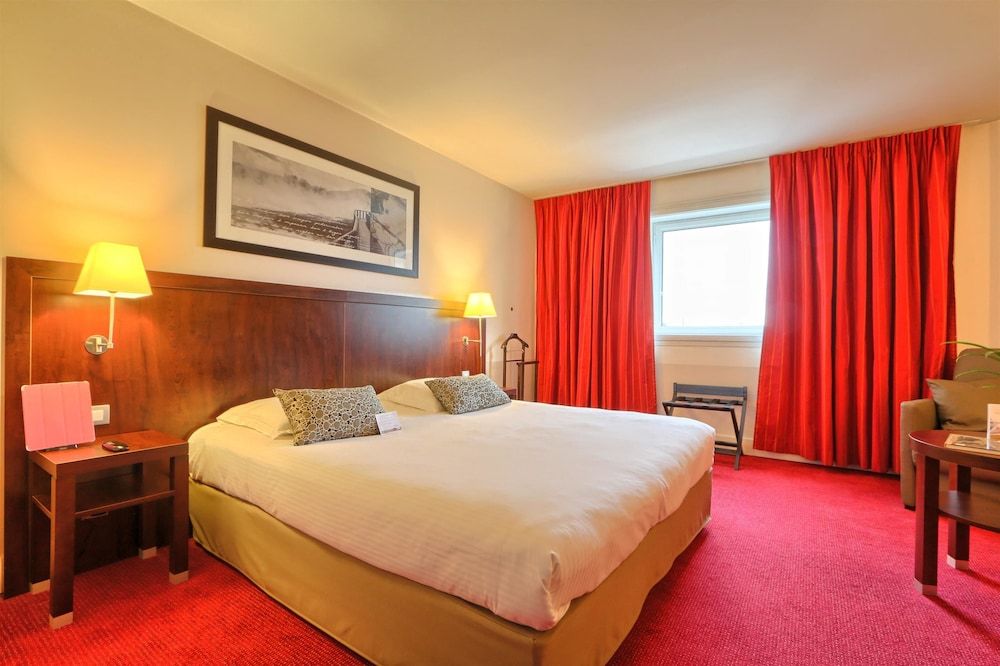 Golden Tulip Paris CDG Airport Villepinte 4 estrellas en Roissy-en-France