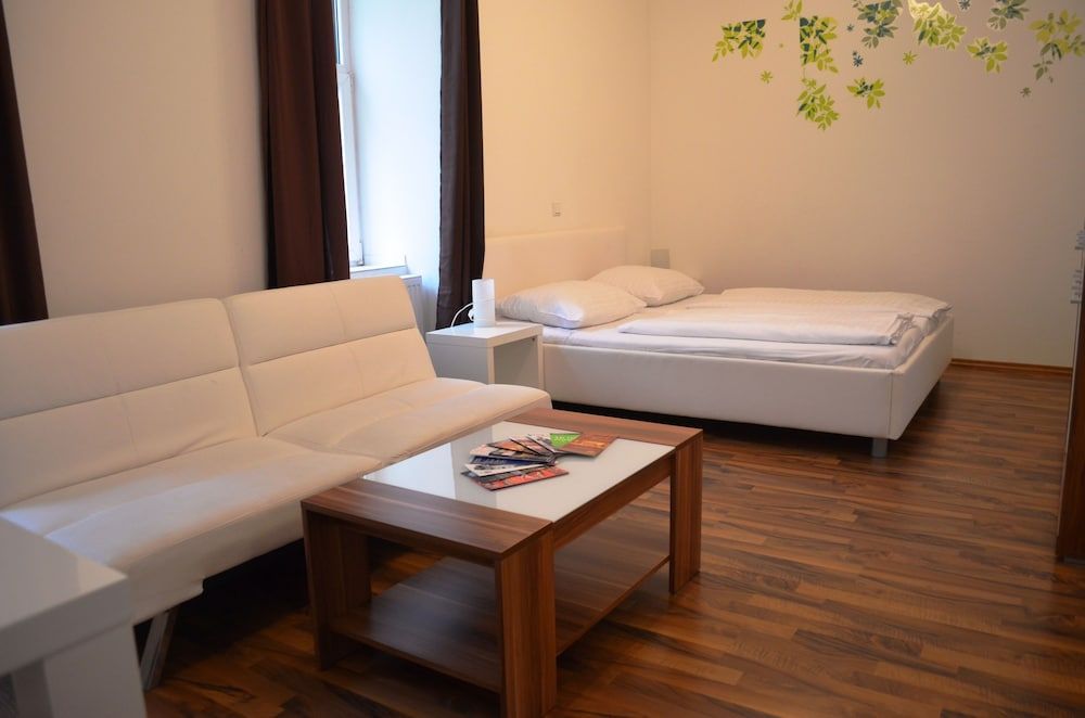 Grand Central Apartments 2