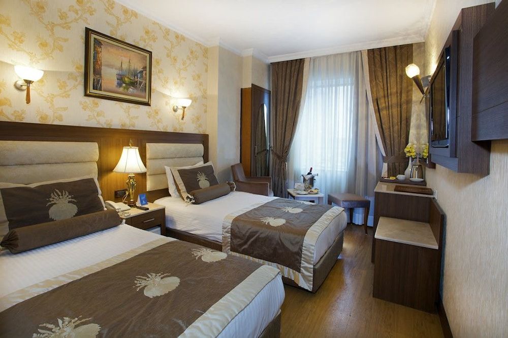 Grand Hilarium Hotel 2