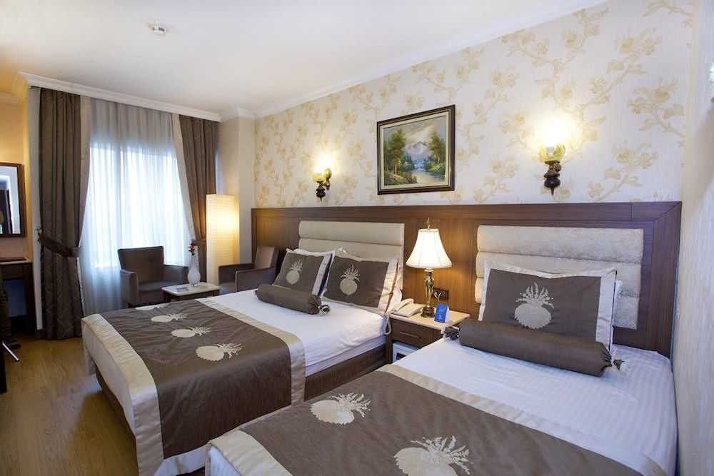 Grand Hilarium Hotel 3