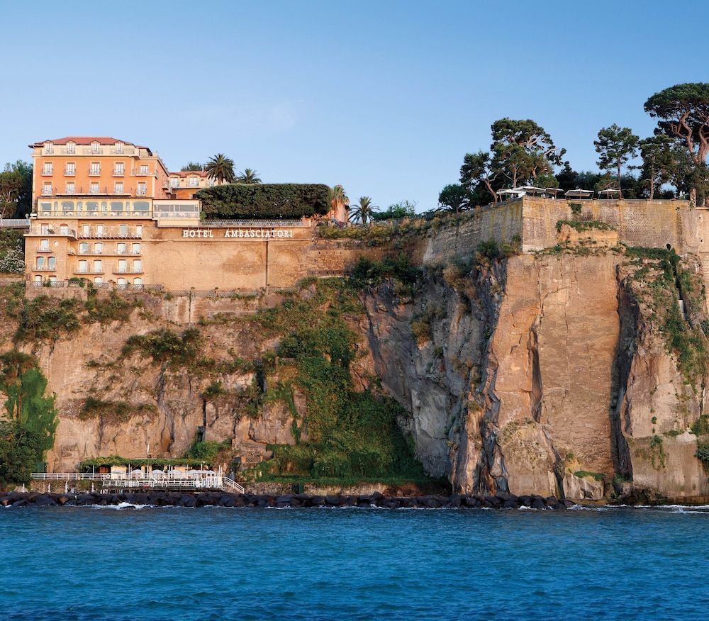 Grand Hotel Ambasciatori 5 estrelas em Sorrento