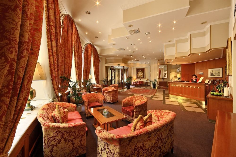 Grand Hotel Bohemia 2