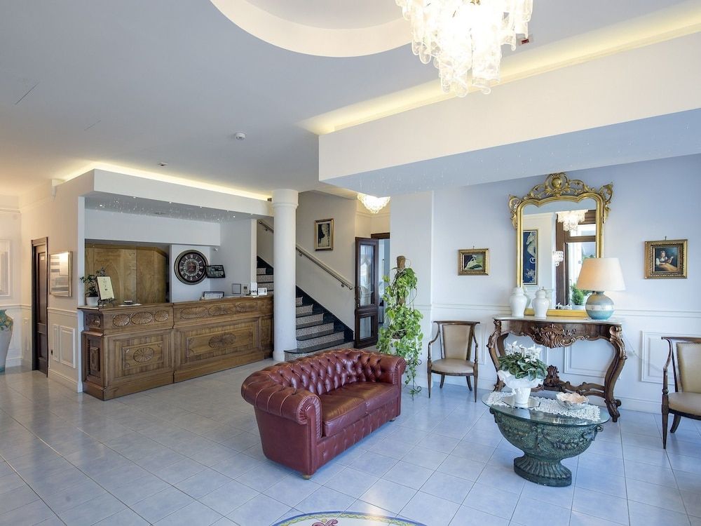 La Panoramica Hotel 3