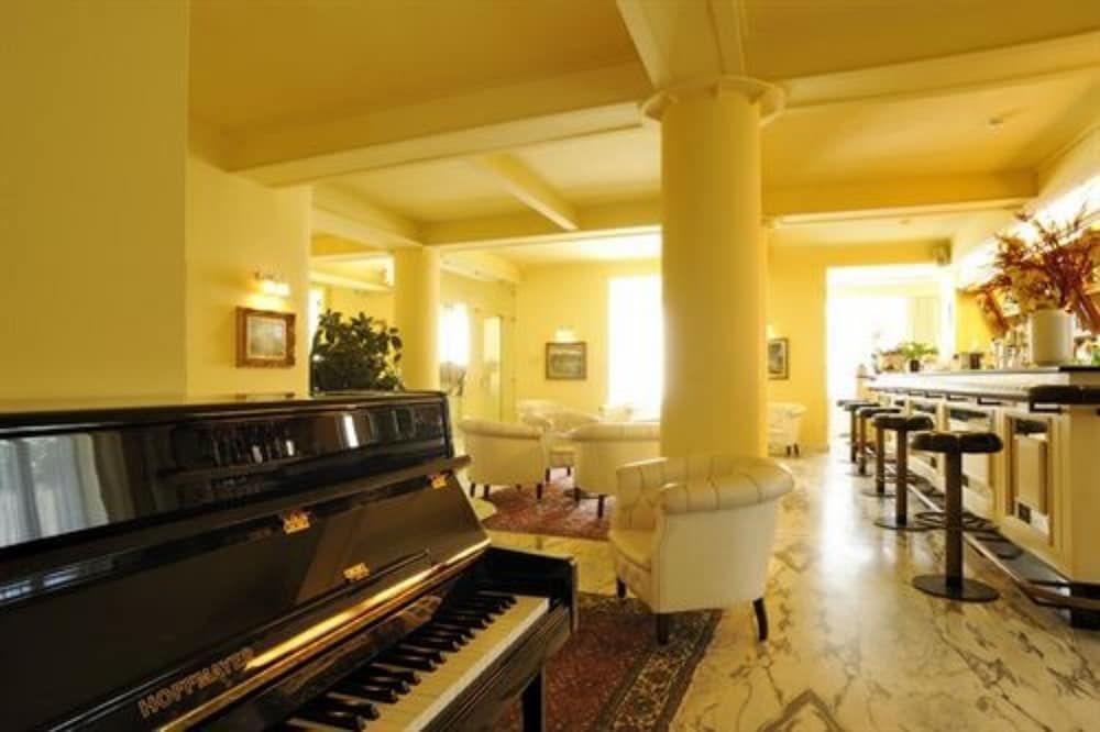 Grand Hotel Mediterranee 3