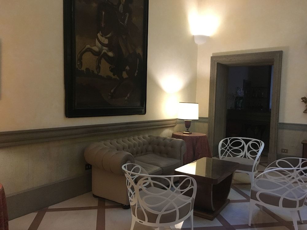 Grand Hotel Olympic 3 Grand Hotel Olympic 3