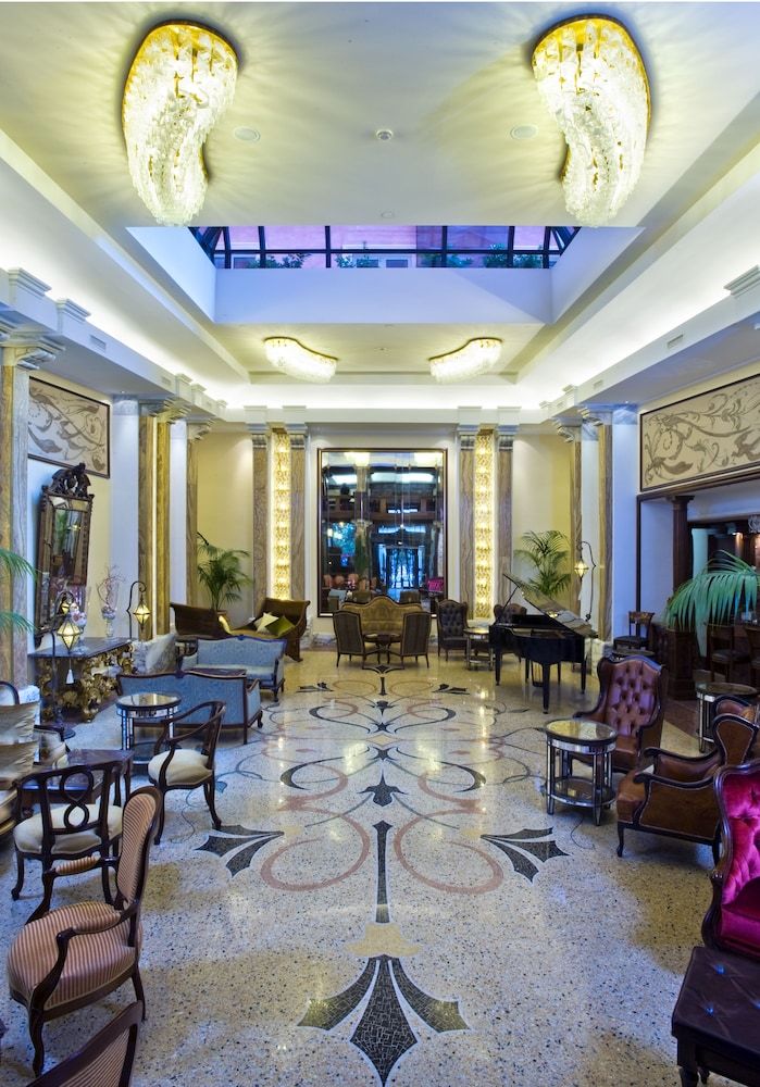Grand Hotel Savoia 3