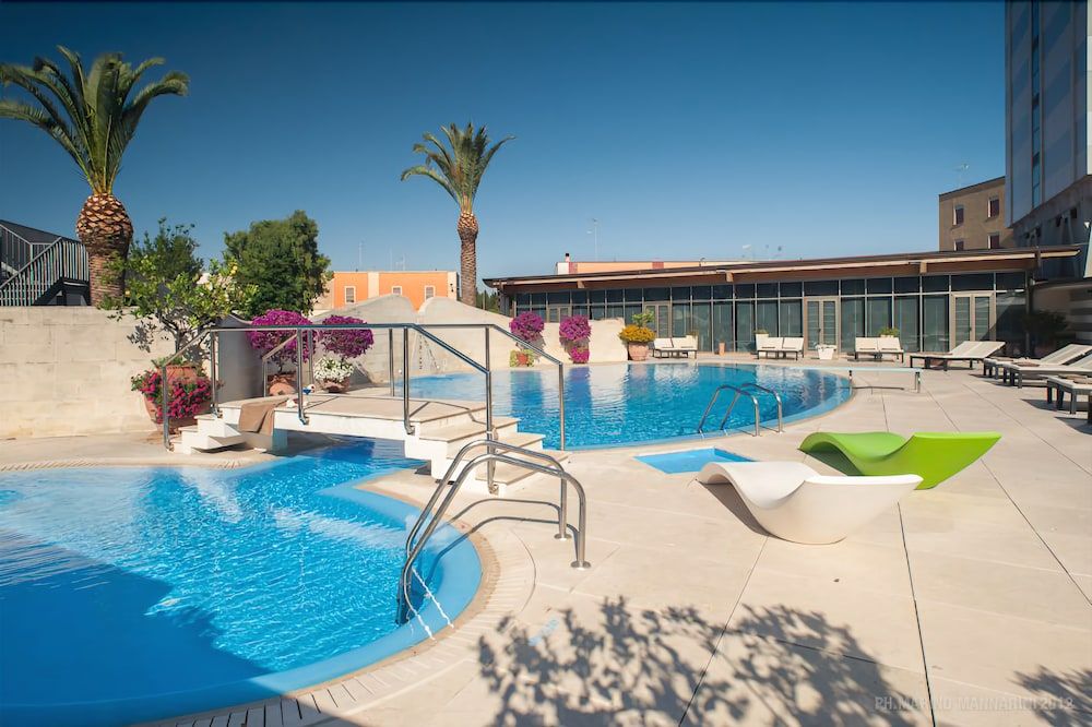 Grand Hotel Tiziano e dei Congressi 1