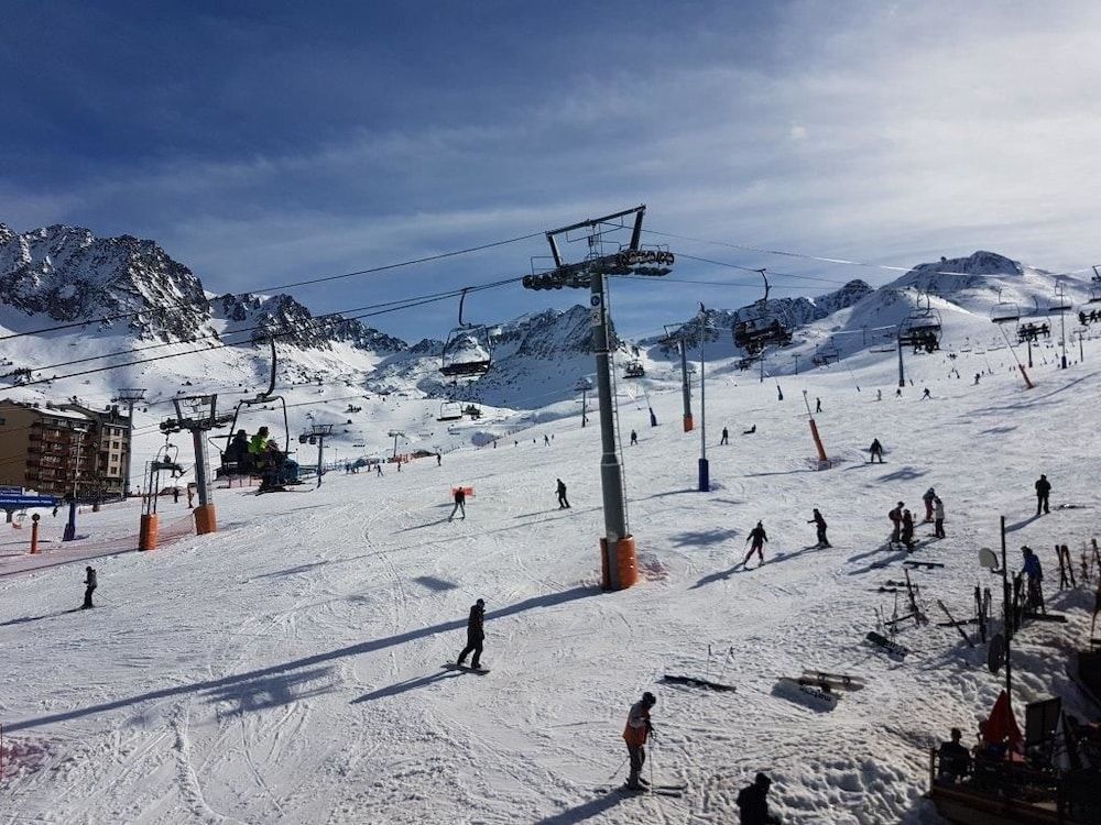 Grifo Vacances Pie de Pistas 1