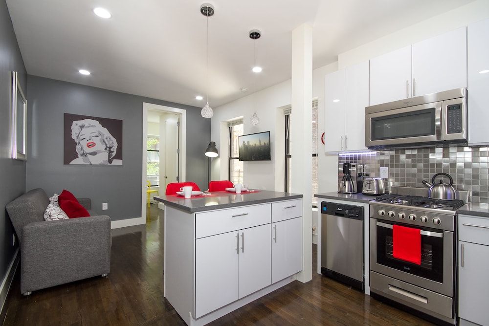 Hamilton Heights Stylish Apartments 1 Hamilton Heights Stylish Apartments 1