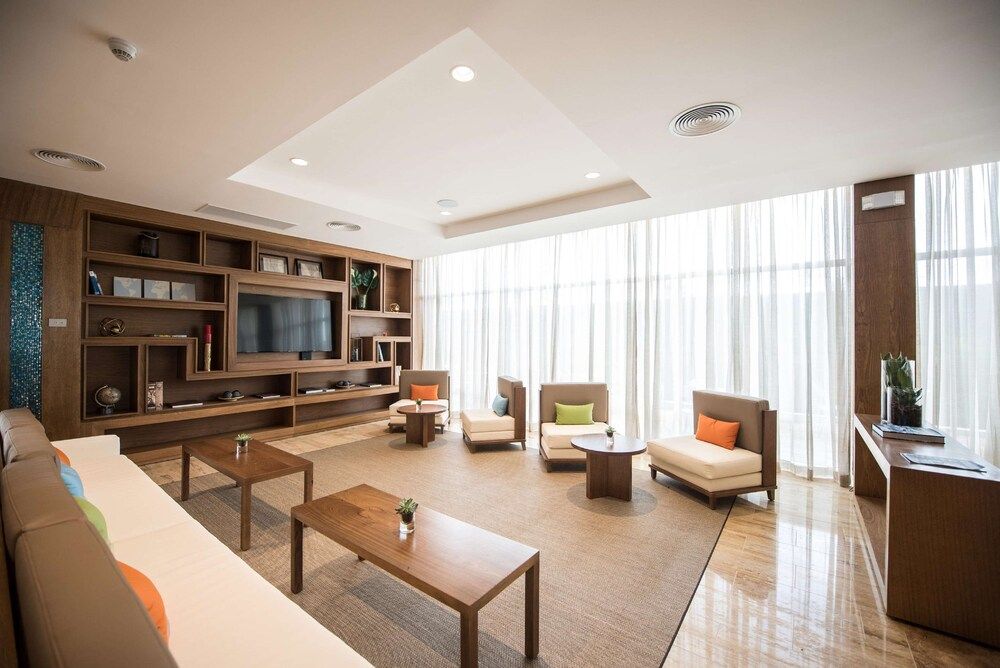 Hampton by Hilton Santo Domingo Airport 3