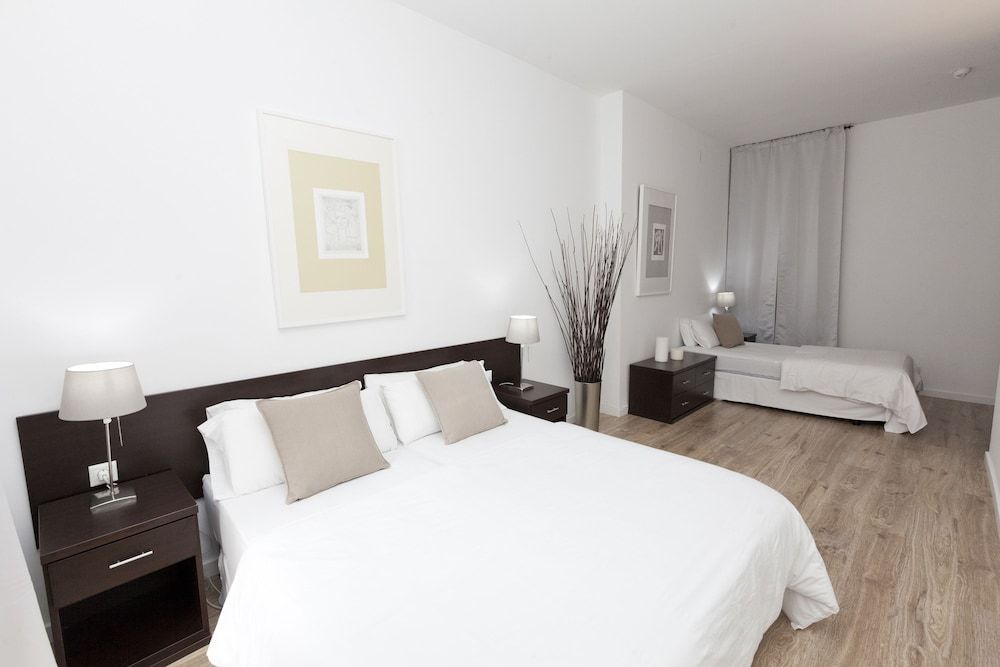 Happy Apartments Barcelona 3 Happy Apartments Barcelona 3