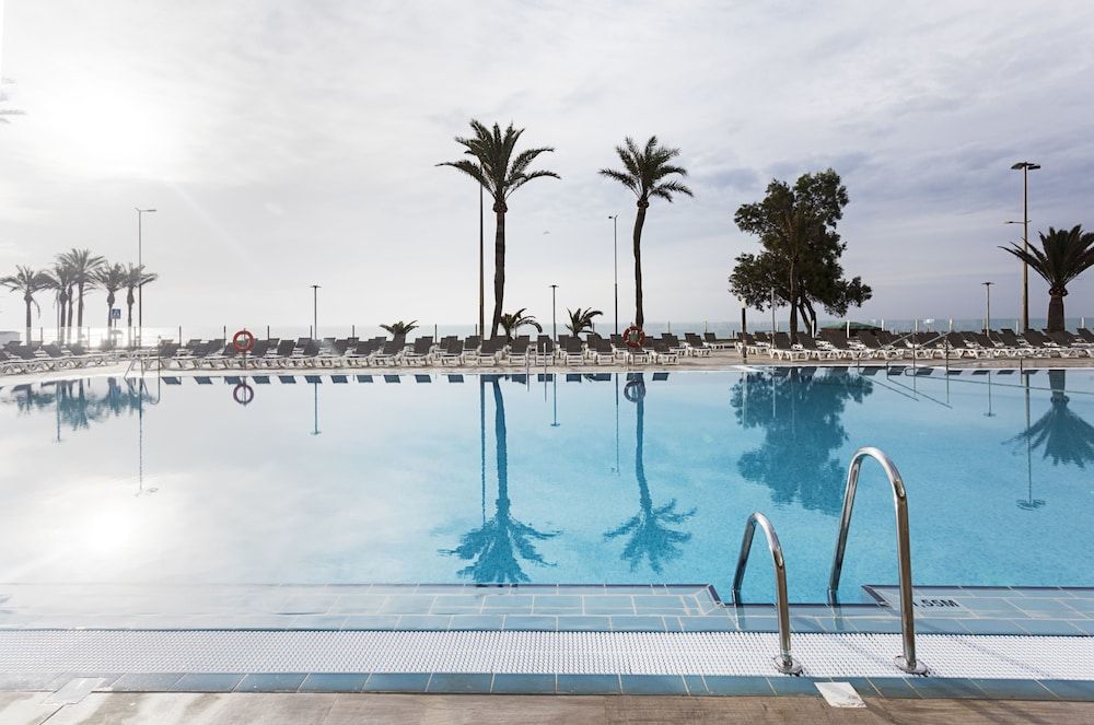 🌞Desfrute de Sol e Praia em Hotel 4* no Sul de Espanha | Roquetas de Mar🌺