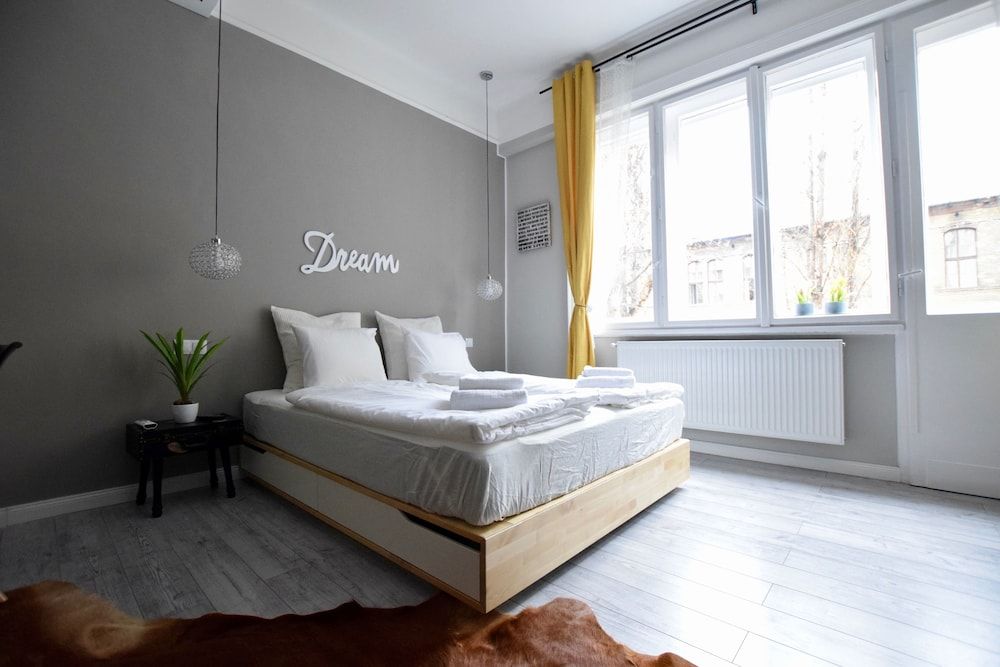 Hi5 Apartments - Váci street 1