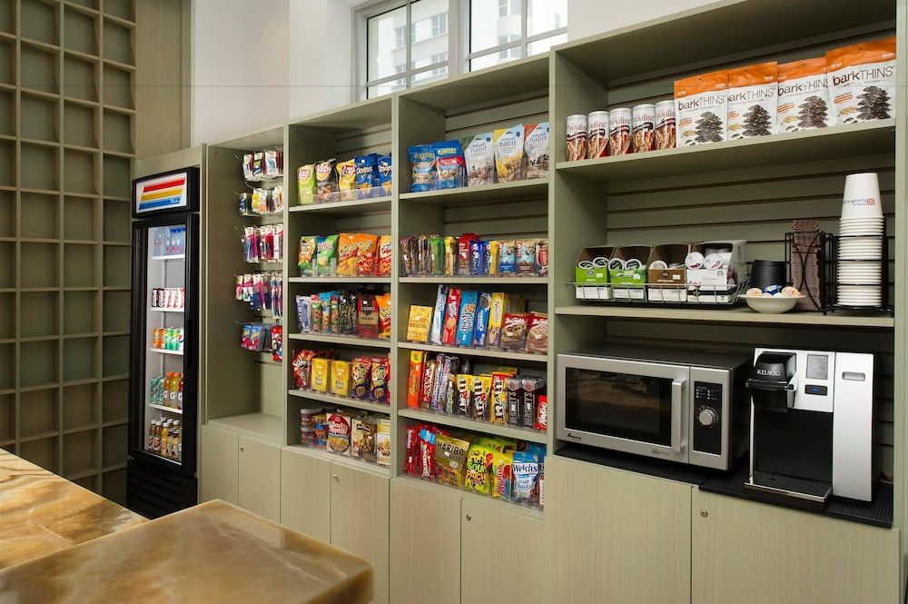 Hilton Garden Inn Miami South Beach 2 Hilton Garden Inn Miami South Beach 2