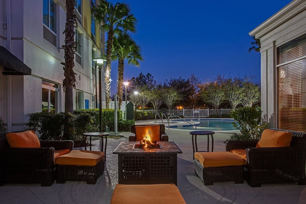 Hilton Garden Inn Orlando at SeaWorld 1