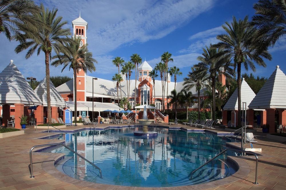 Hilton Grand Vacations at SeaWorld 1 Hilton Grand Vacations at SeaWorld 1