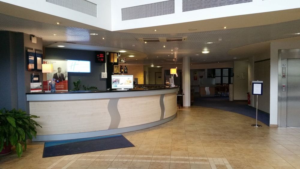 Holiday Inn Express Grenoble - Bernin 2