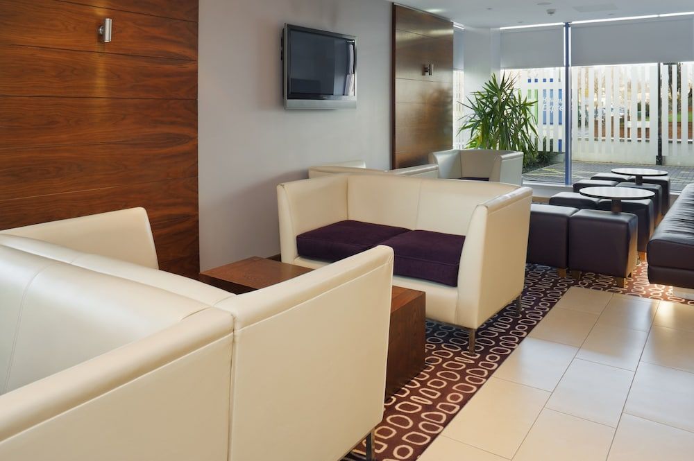 Holiday Inn Express London - Golders Green (A406) 3