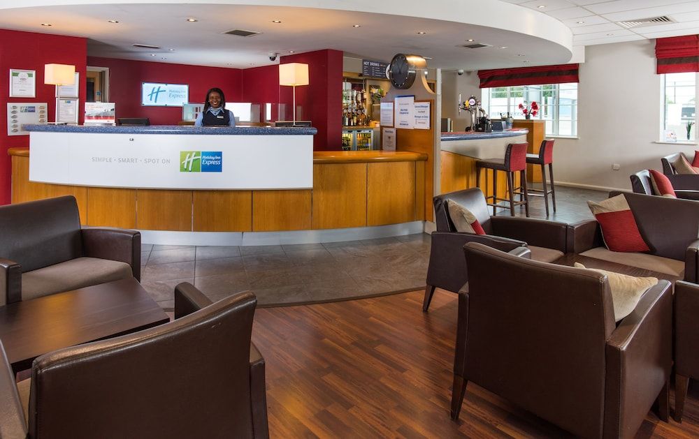 Holiday Inn Express London Chingford 2 Holiday Inn Express London Chingford 2