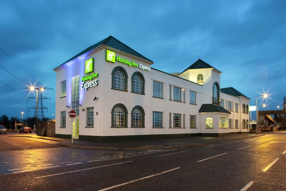 Holiday Inn Express London Chingford 1 Holiday Inn Express London Chingford 1