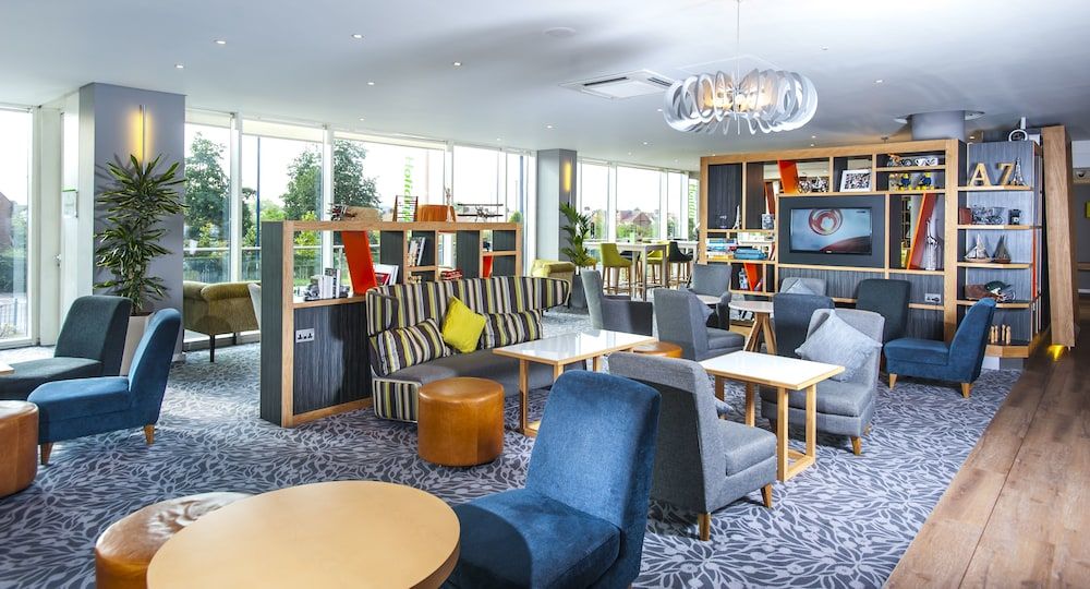 Holiday Inn London - West 3