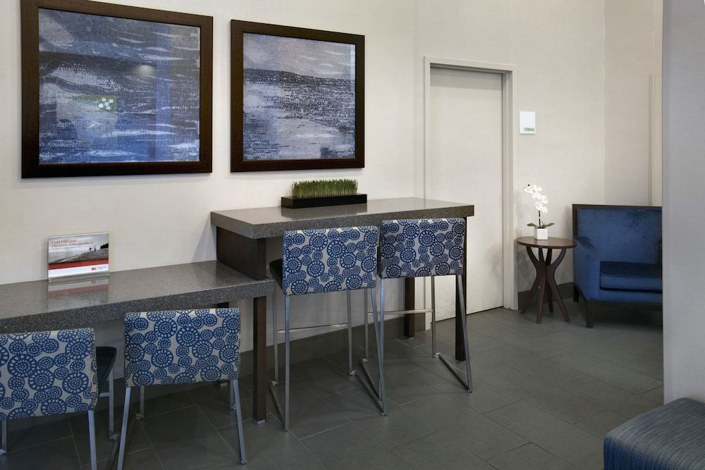 Holiday Inn Manhattan 6th Ave - Chelsea 2