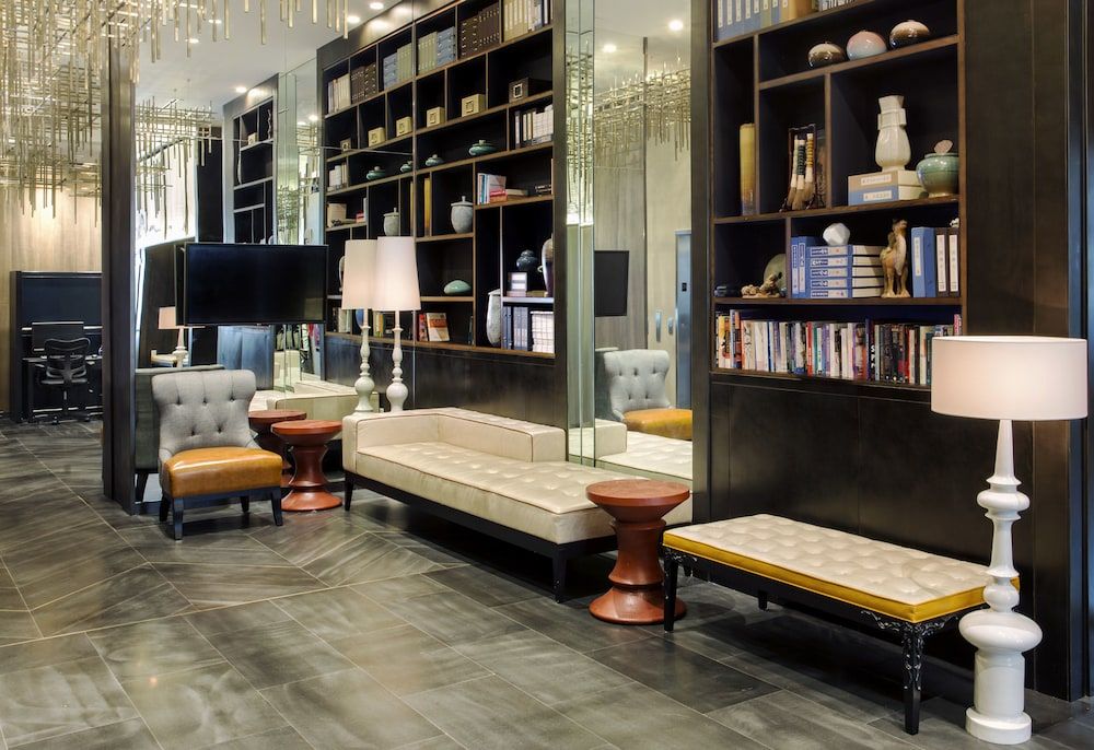 Holiday Inn Manhattan-Financial District 2 Holiday Inn Manhattan-Financial District 2