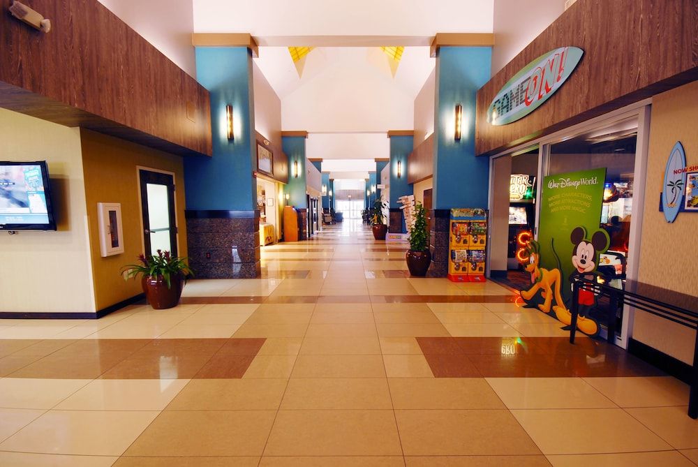 Holiday Inn Resort Orlando - Lake Buena Vista 2