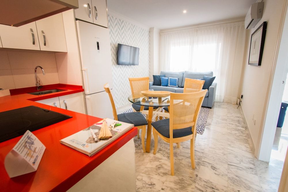 Holidays2Malaga Malagueta Apartments 2