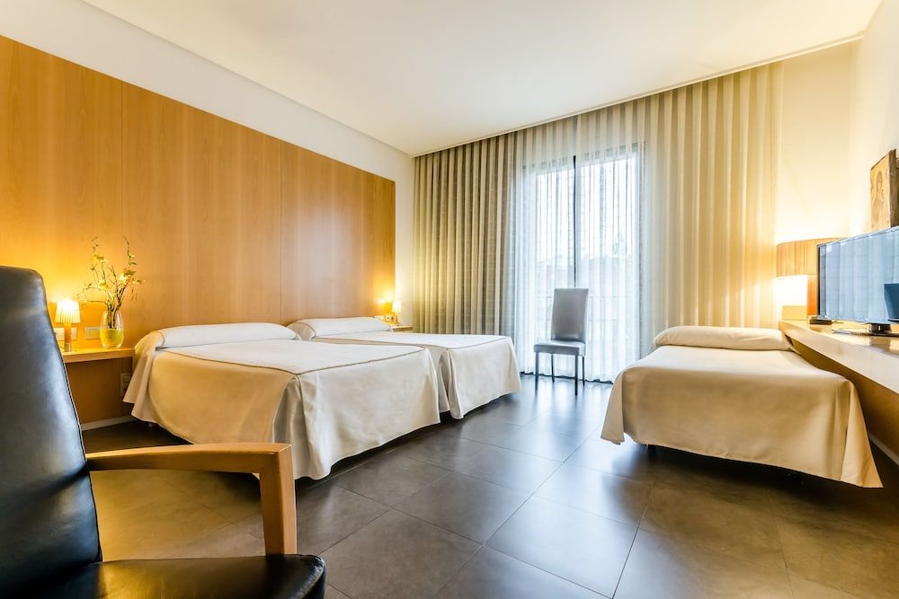 Hospedería Monástica Pax 1 Hospedería Monástica Pax 1