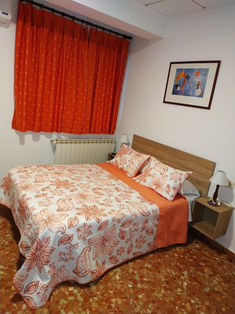 Hostal Alvaro I 1