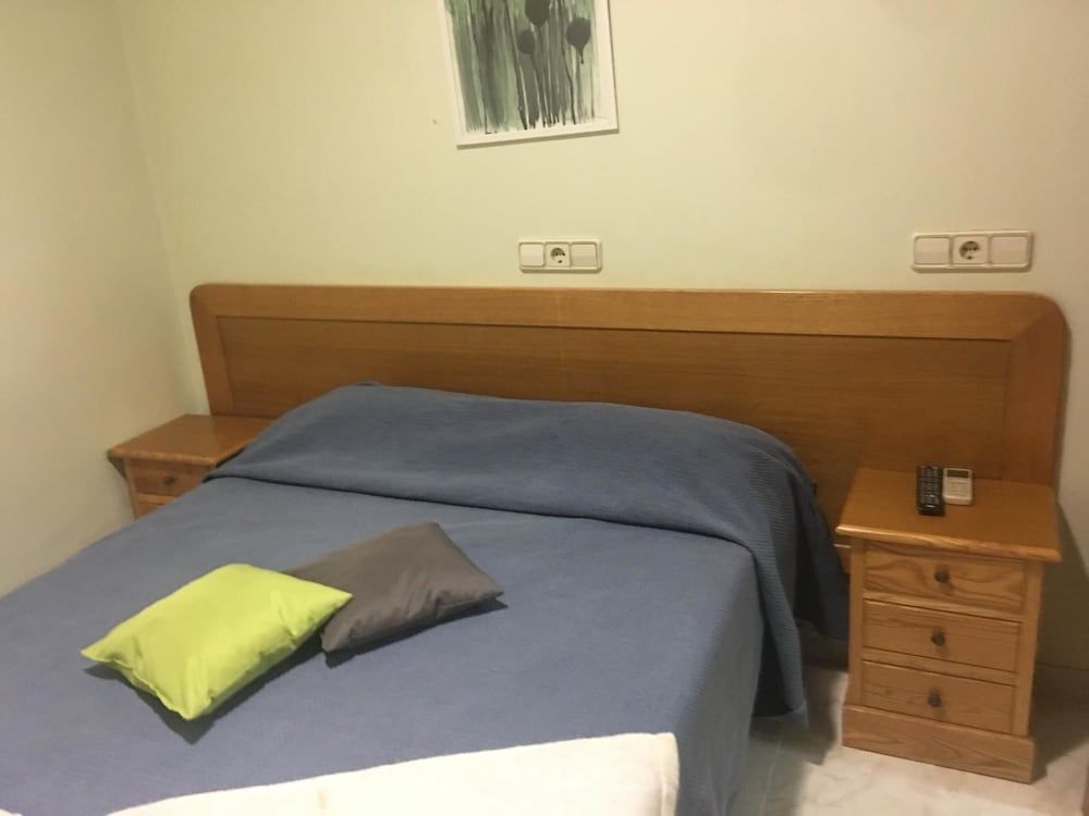 Hostal Burgalés 3 Hostal Burgalés 3