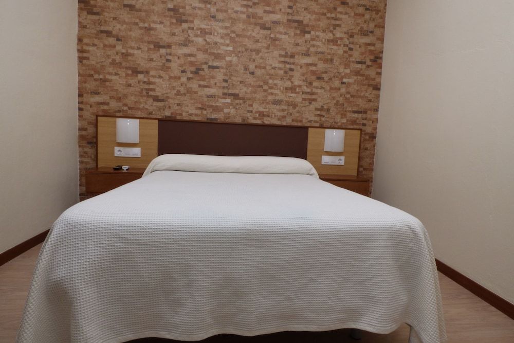 Hostal Campo Nuevo 3