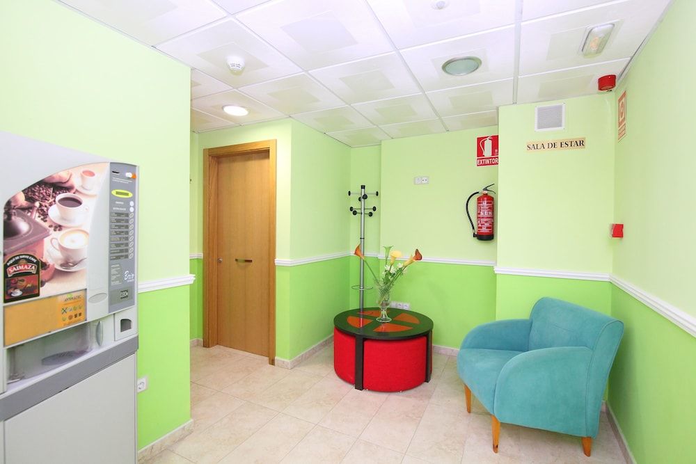 Hostal Campo Real Bed & Breakfast 3 Hostal Campo Real Bed & Breakfast 3