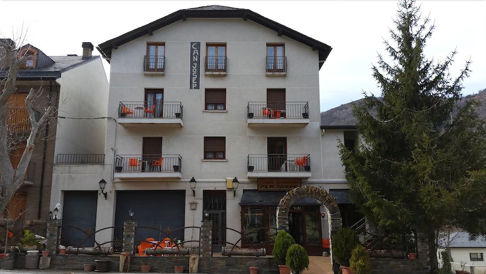 Hostal Can Josep 2 estrelas em Sort