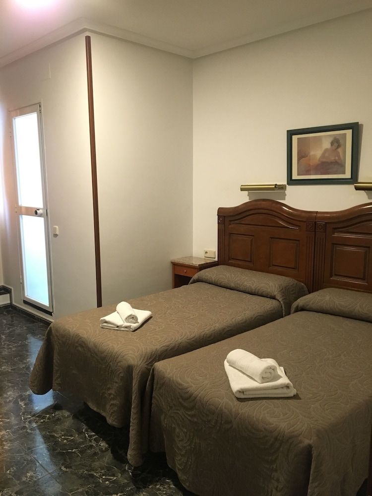 Hostal Conchita Legazpi 1 Hostal Conchita Legazpi 1