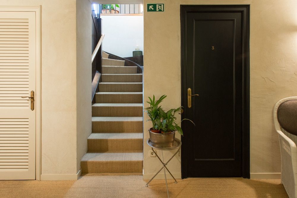 Hostal de la Plaça 2 Hostal de la Plaça 2